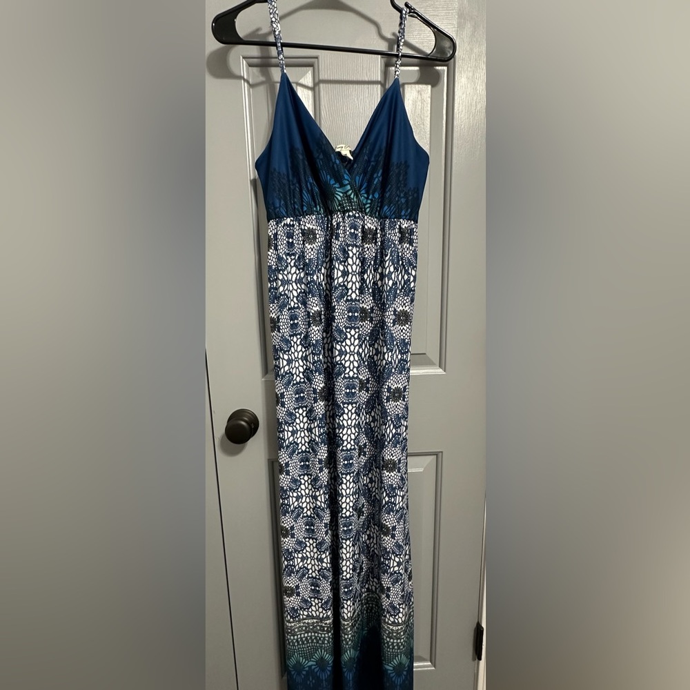 Elegant Blue and White Maxi Dress